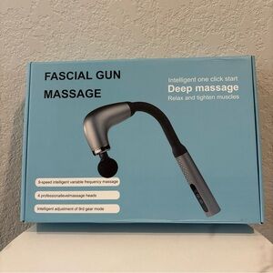 NWT Fascial Gun Massager With 4 Heads